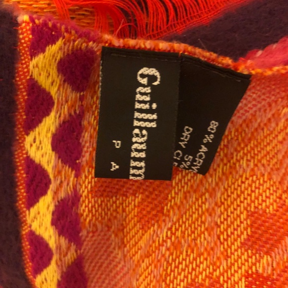 Like new Guillaume de Mons Paris sweater scarf - Picture 4 of 5